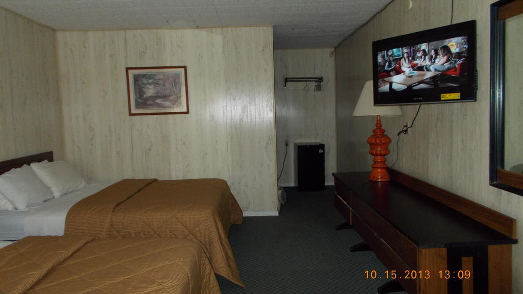 Budget Inn Green River Room photo
