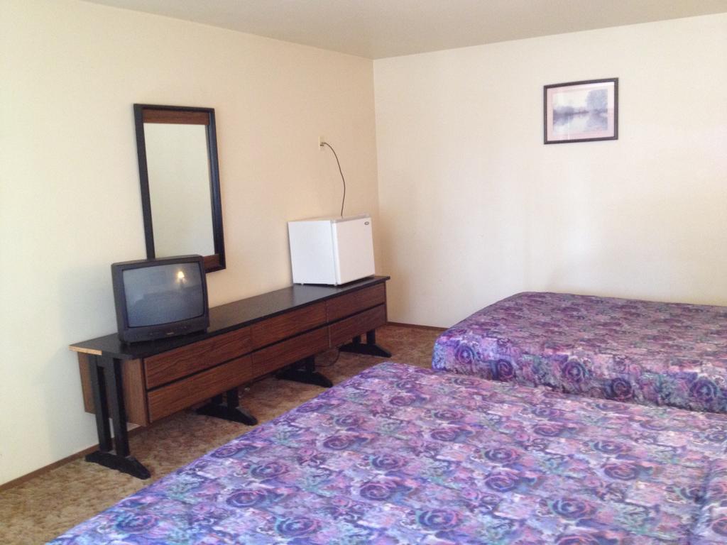 Budget Inn Green River Room photo